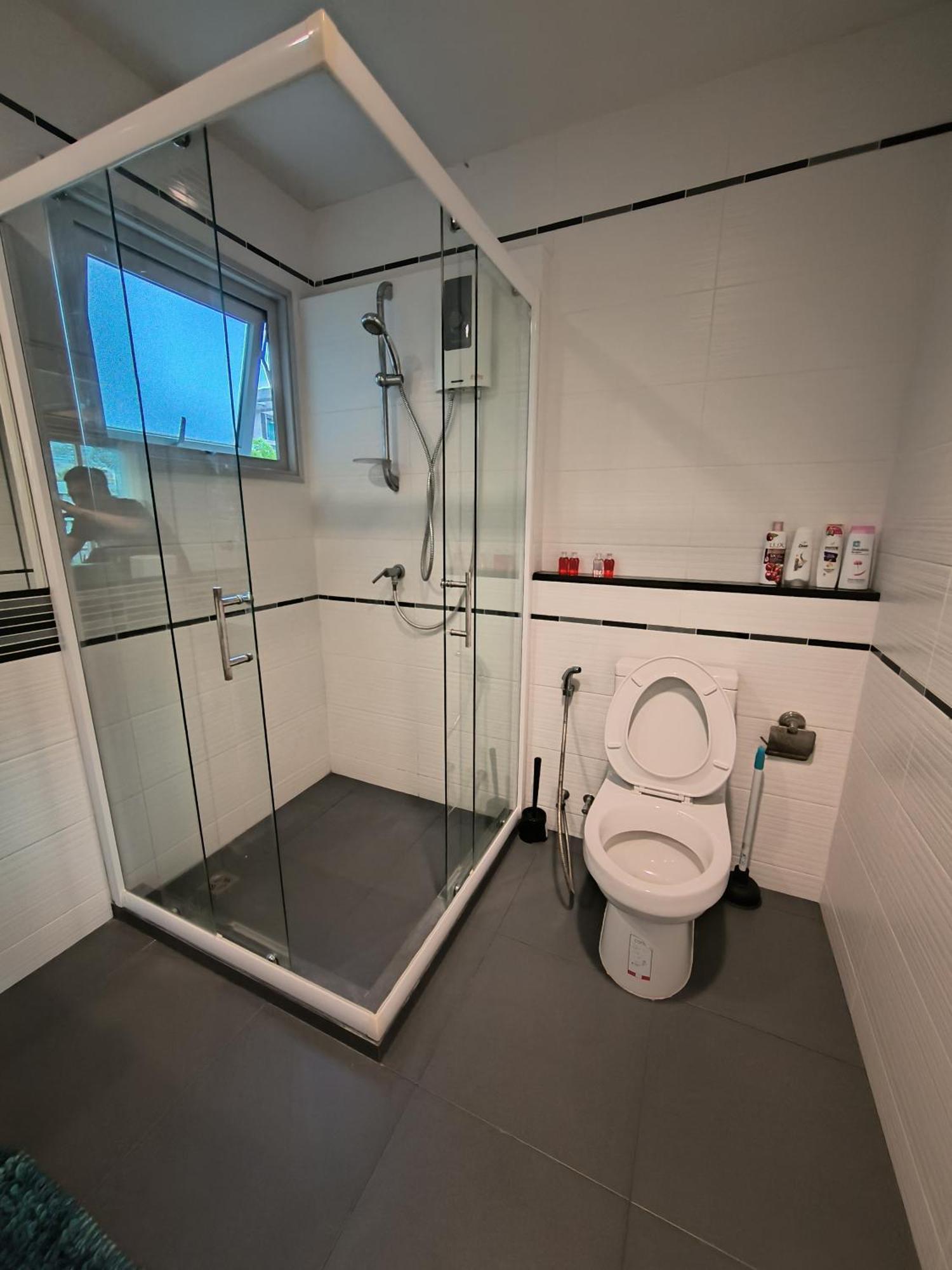 Centric Sea Pattaya Bed & Breakfast Exterior foto